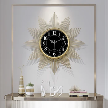 Золотые Дизайнерские настенные часы Большого искусства из роскошного металла Эстетические Классические Настенные часы В гостиной Бесшумный Декор стен Duvar Saatic С
