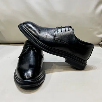 Мужская обувь Весна И осень, Новая Корейская версия официальной деловой обуви зрелого джентльмена, Темная повседневная обувь большого размера